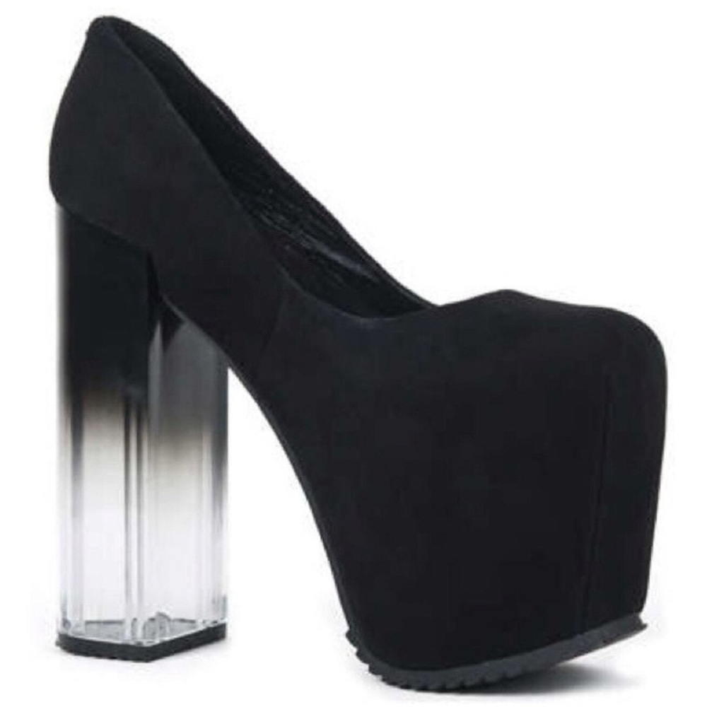 UNIF Size 9 Black Vapor Platform Heels